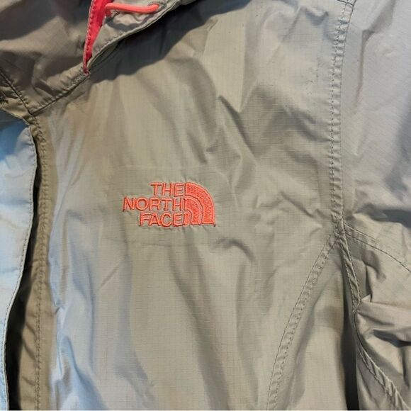 Women’s North Face winter jacket, size small - Picture 2 of 7
